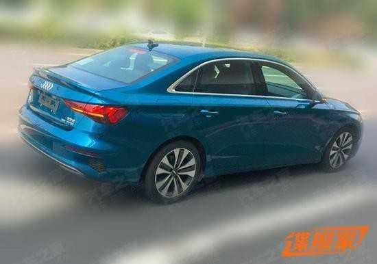 Audi A3 phiên bản trục cơ sở kéo dài