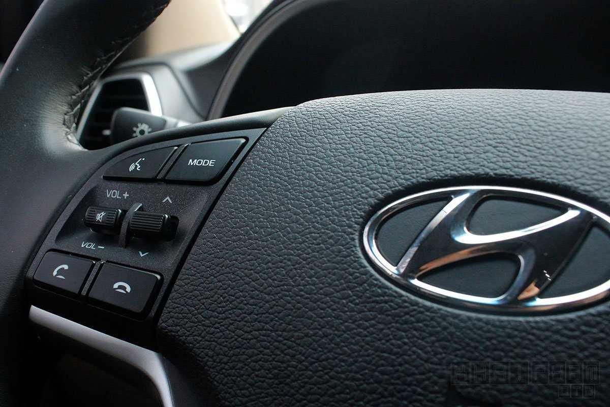 Nút đàm thoại rảnh tay.