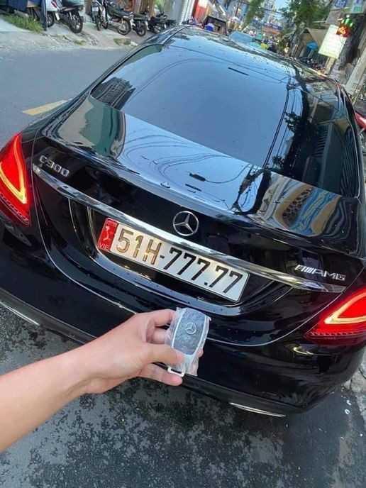 Mercedes-Benz C300 AMG 2020