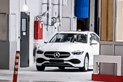 Mercedes-Benz C-Class 2022