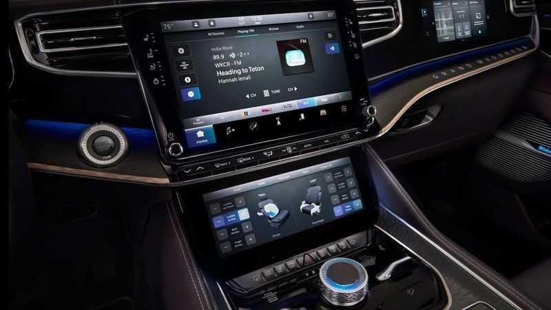 Nội thất Jeep Grand Wagoneer