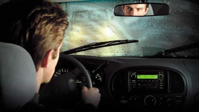 Đi chậm lại trong thời tiết xấu