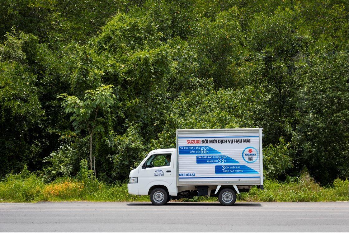 Khung xe Super Carry Pro sử dụng công nghệ sơn tĩnh điện giúp xe chống rỉ sét và ăn mòn hiệu quả khi vận chuyển trên nhiều địa hình. 