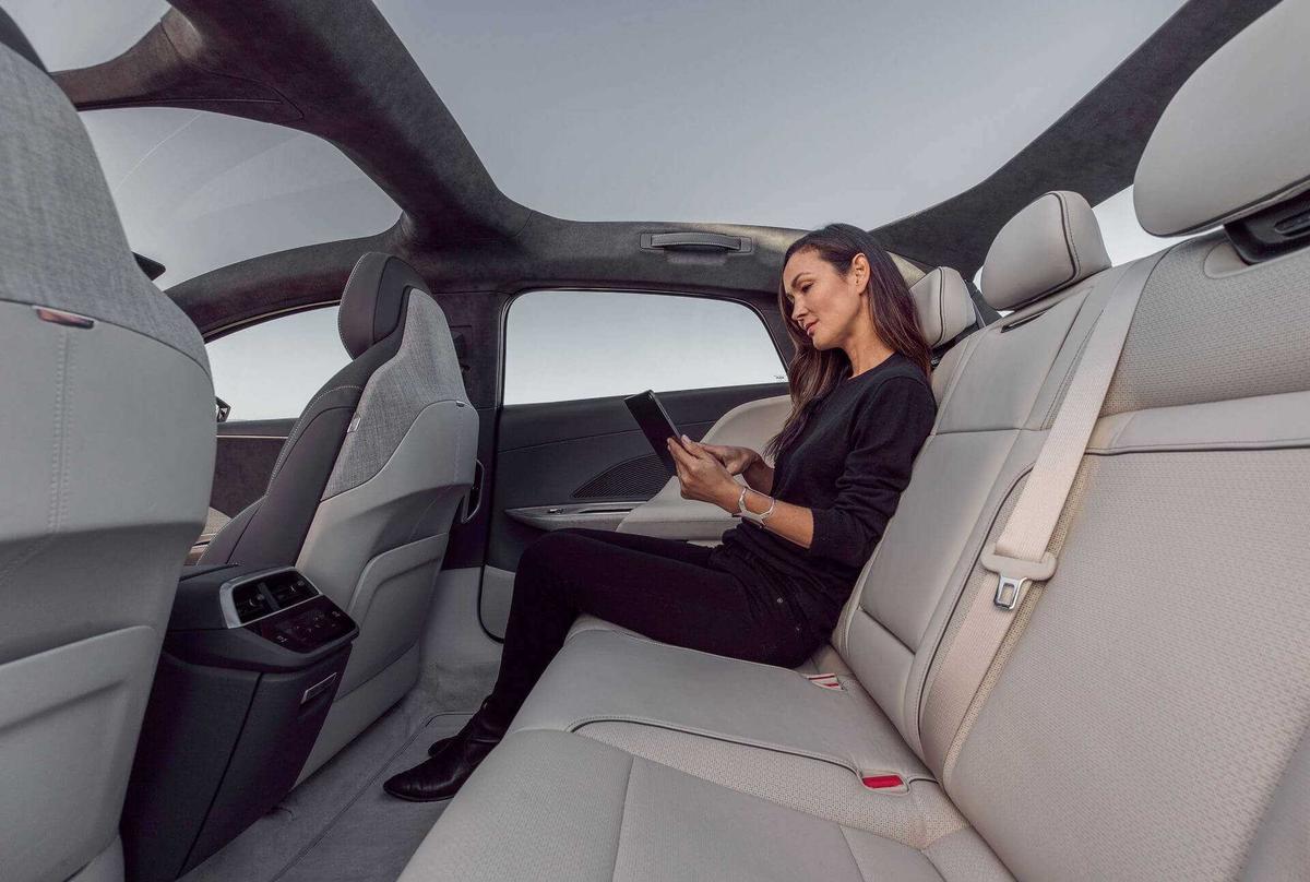 Nội thất Lucid Air 2021