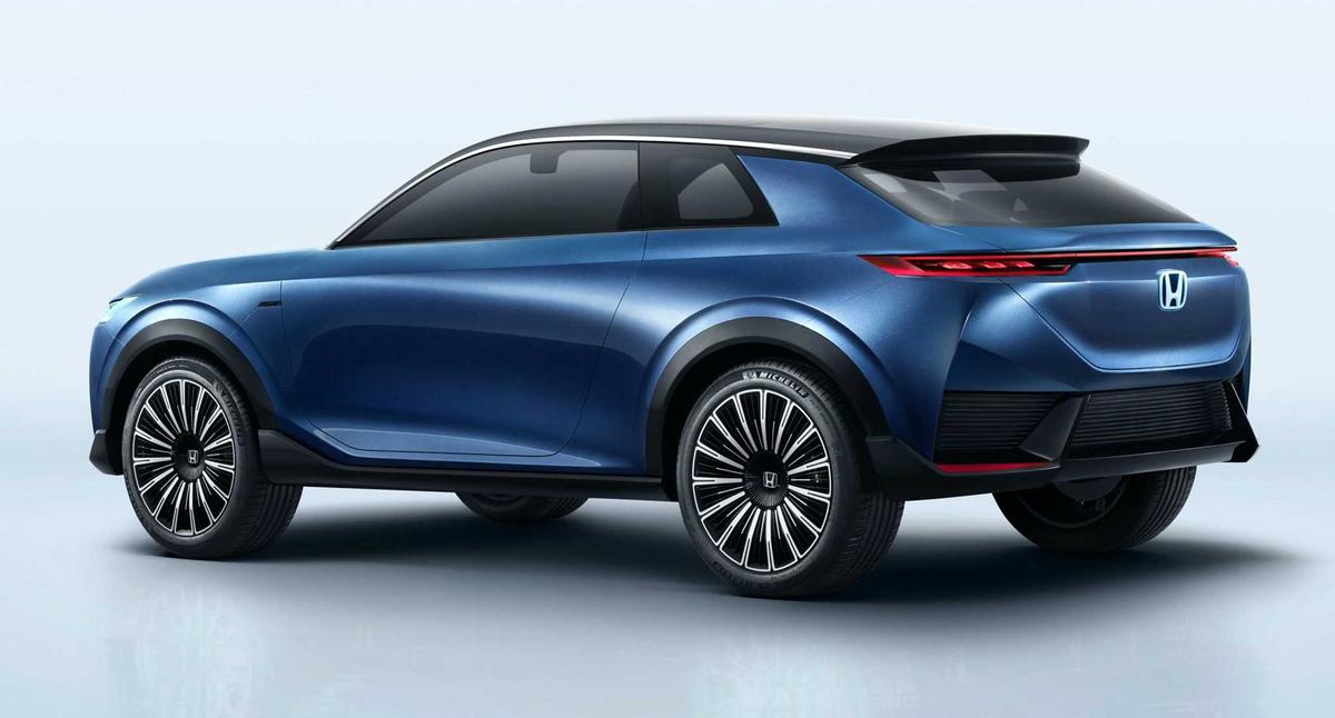 SUV chạy điện bản concept