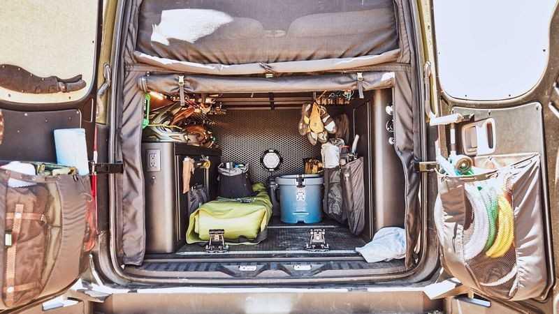 Mercedes-Benz Sprinter Expedition