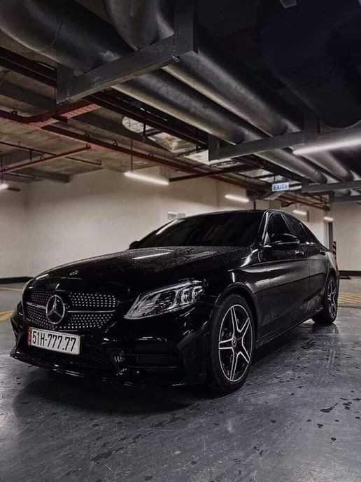 Mercedes-Benz C300 AMG 2020