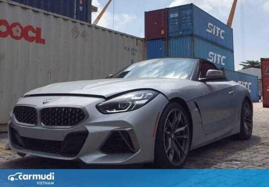 Mướt mắt với chiếc BMW Z4 M40i mới toanh đầu tiên tại Việt Nam