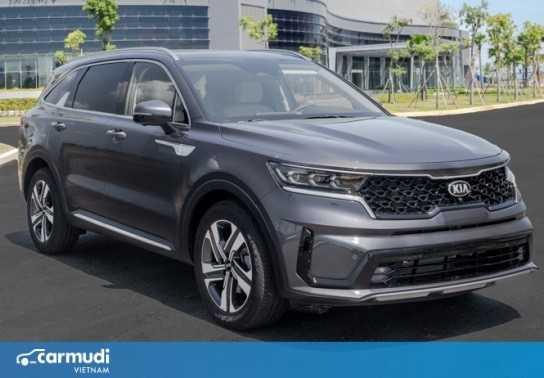 Gọi tên 4 mẫu ô tô tại Việt Nam sở hữu núm xoay cần số