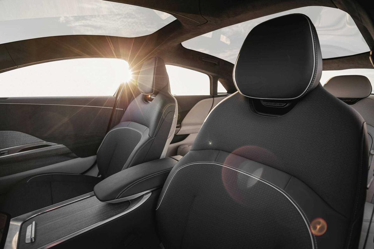 Nội thất Lucid Air 2021