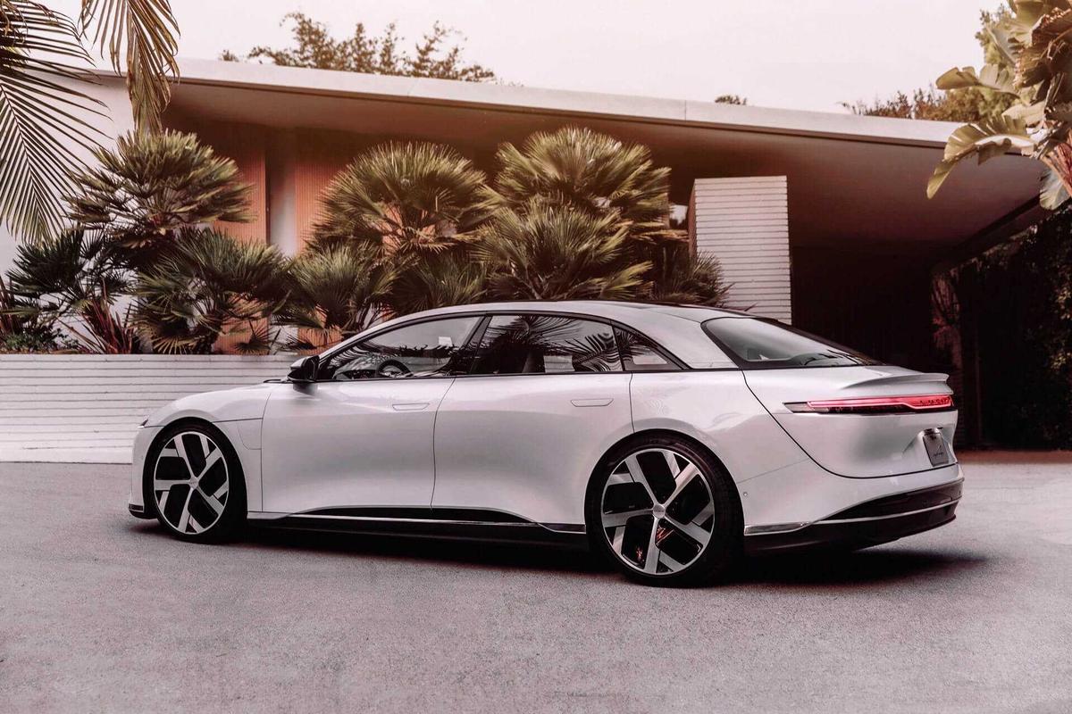 Lucid Air 2021