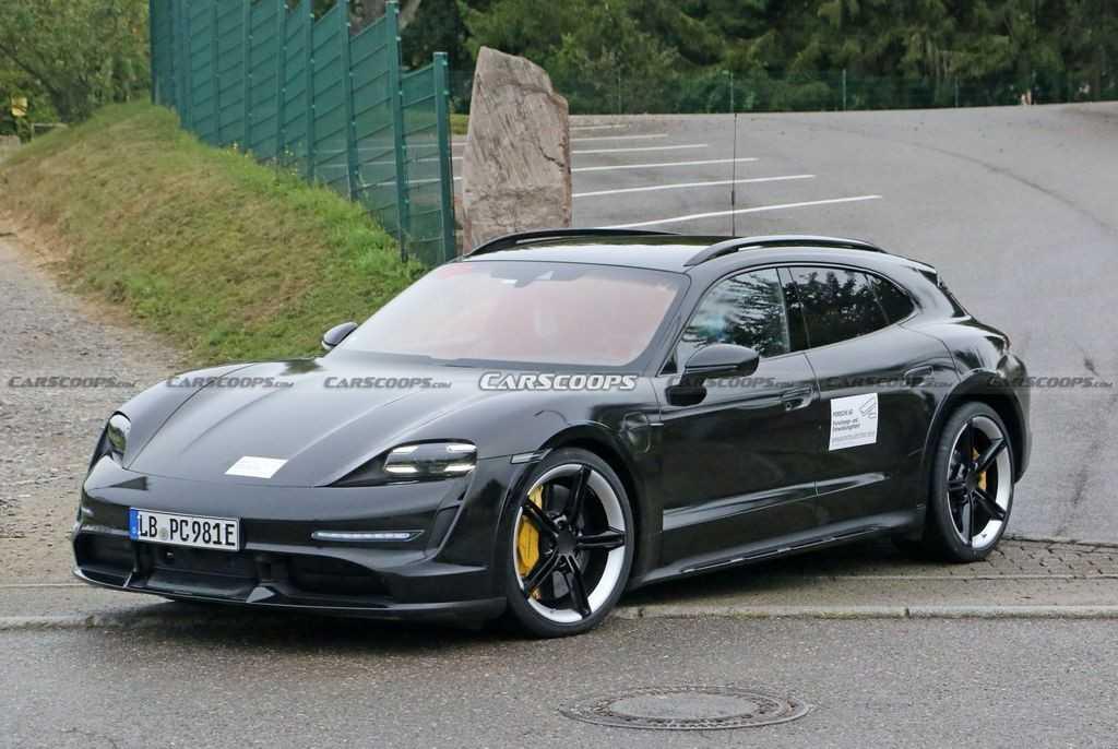 Taycan Cross Turismo