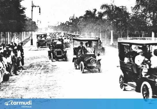 Chàng công tử đầu tiên sở hữu ô tô tại Việt Nam