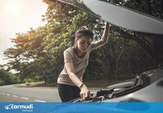 Lý giải nguyên nhân ô tô chết máy giữa đường