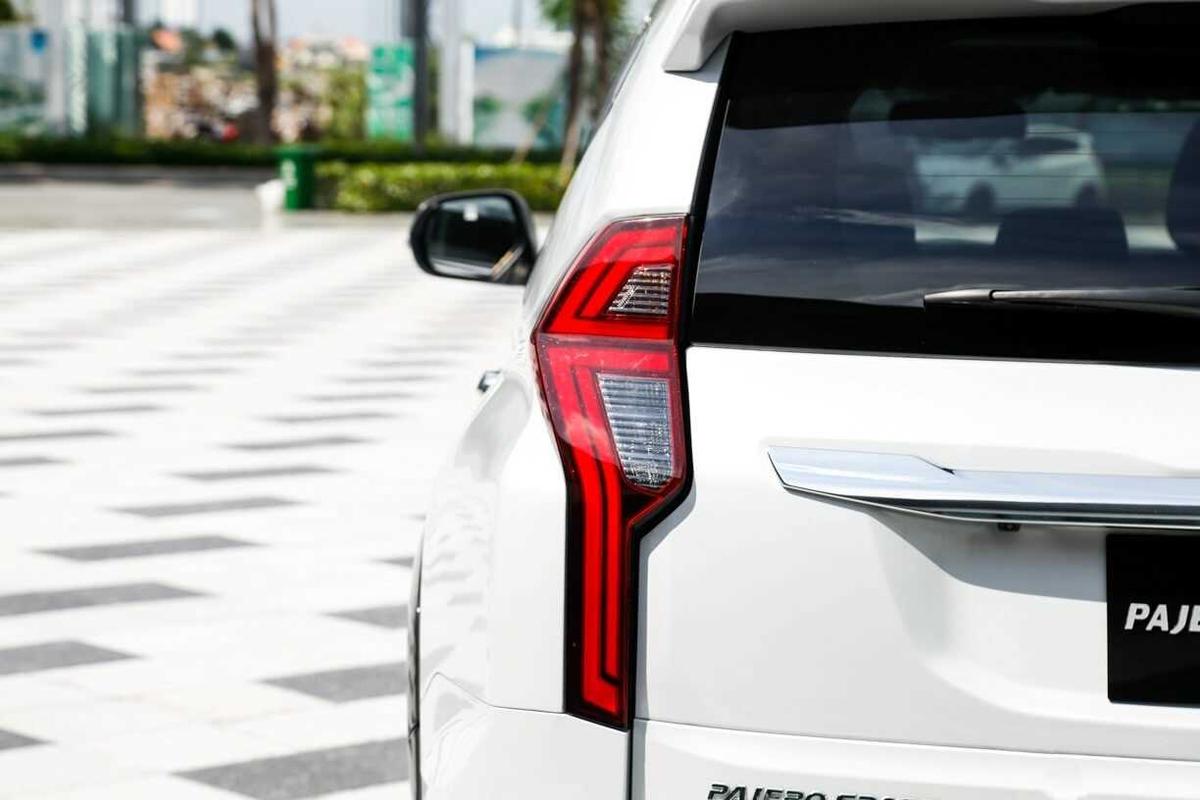 Mitsubishi Pajero Sport 2020