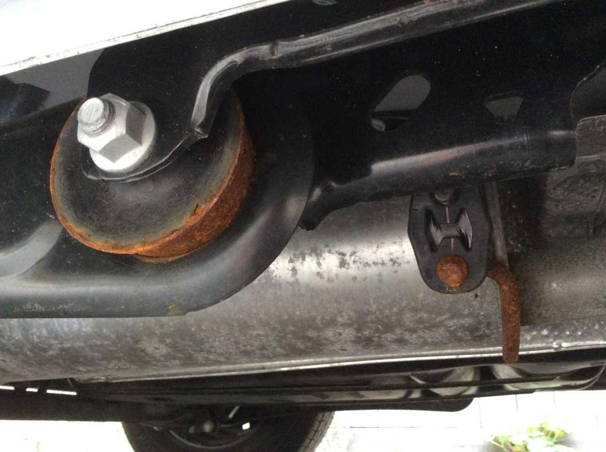 Sử dụng giấm và baking soda