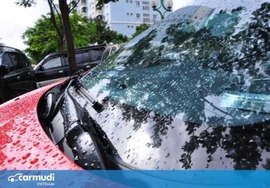 "Bắt mạch" bệnh của cần gạt nước trên ô tô