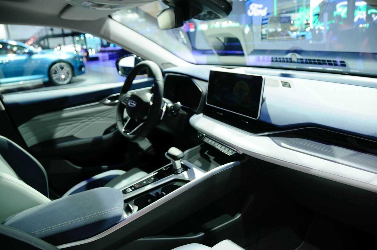 Nội thất Geely Preface 2021