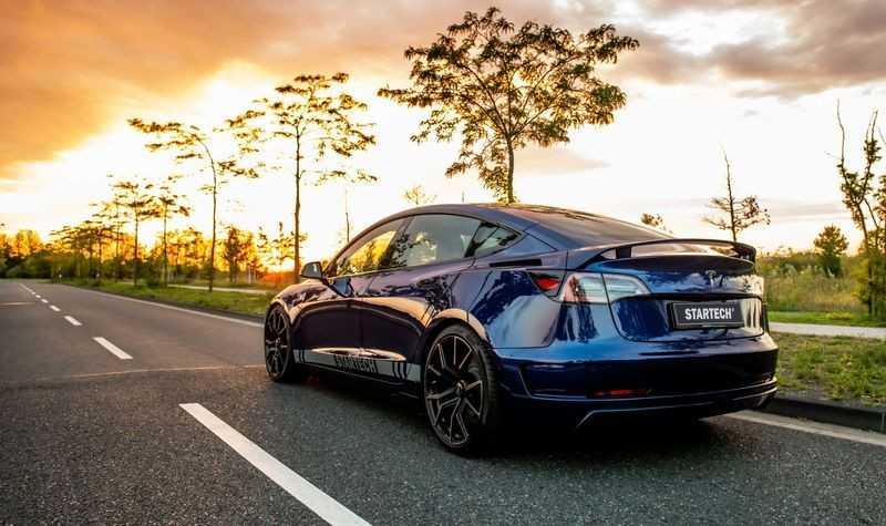 Startech Tesla Model 3