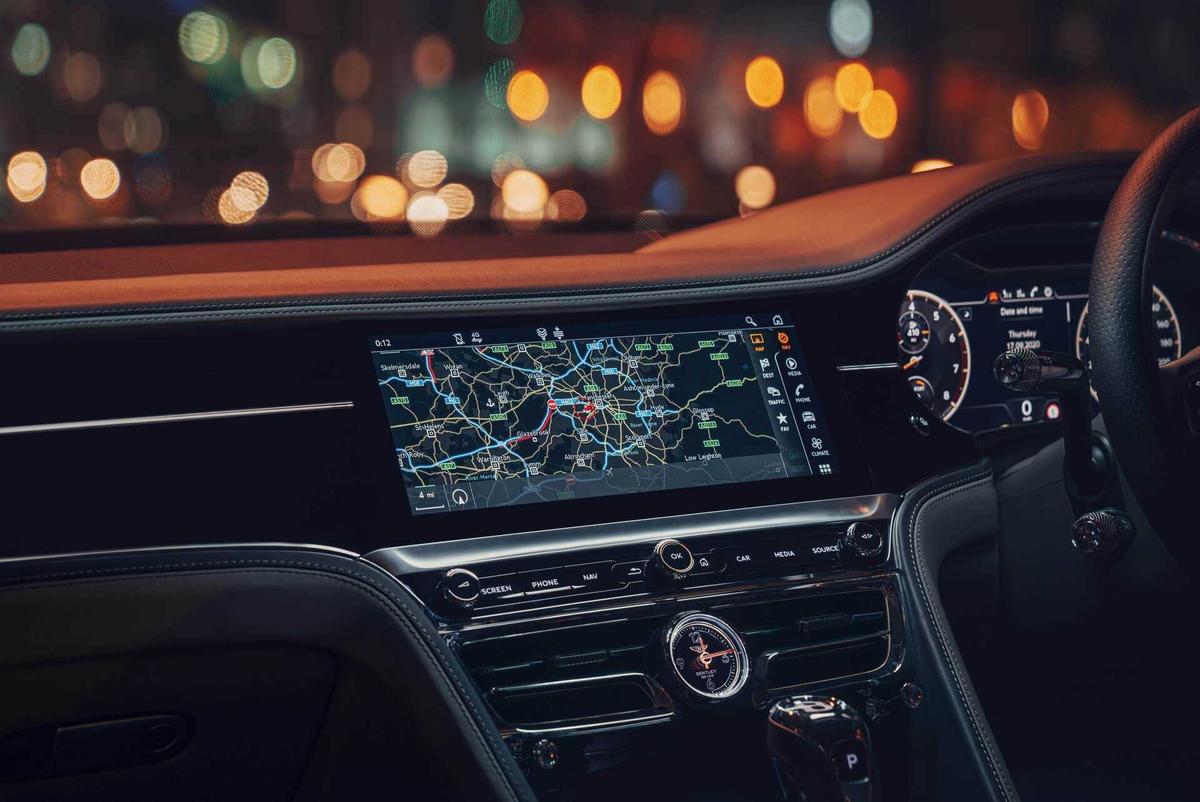 Nội thất Bentley Flying Spur 2021 V8