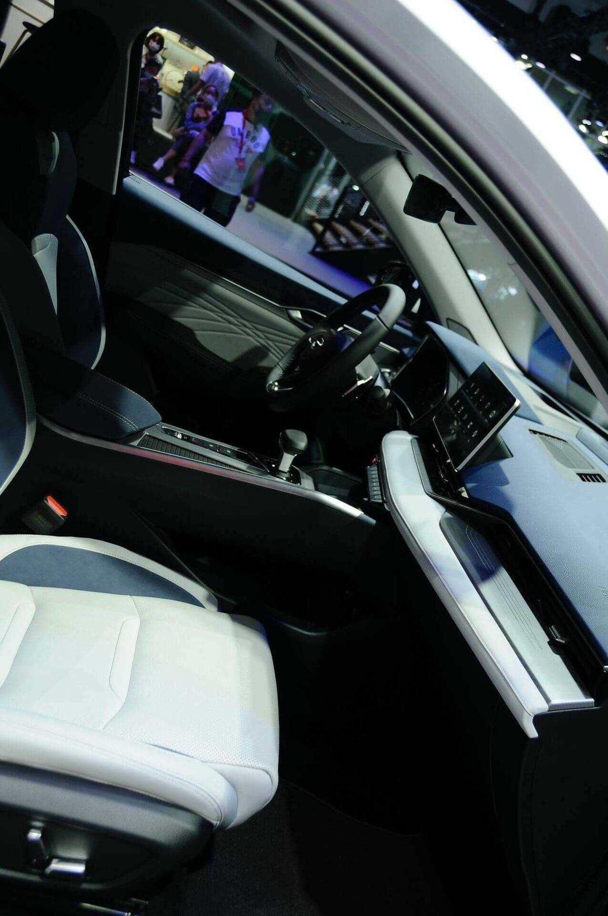 Nội thất Geely Preface 2021