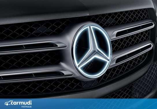 Hơn 12.000 xe Mercedes phải triệu hồi do lỗi logo phát sáng