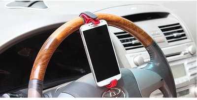 Những phụ kiện gây nguy hiểm khi lái xe ô tô cần được loại bỏ