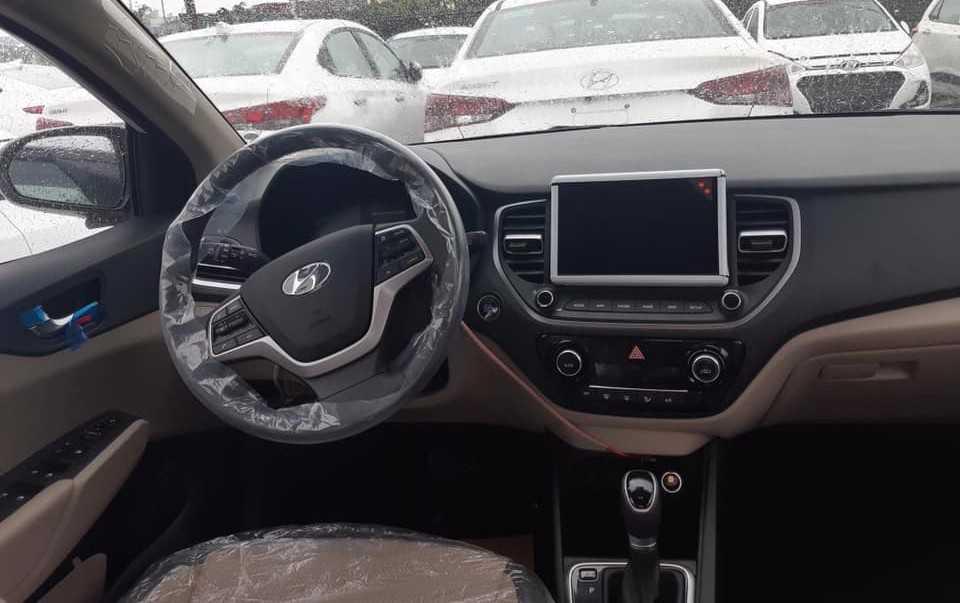 Nội thất Hyundai Accent 2020