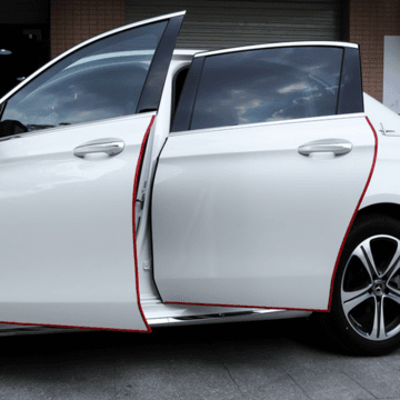 Mép khe cửa bị cong