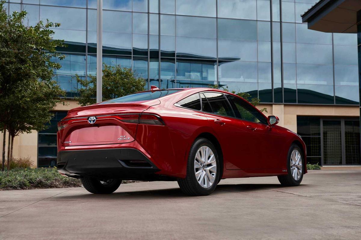 Toyota Mirai 2021
