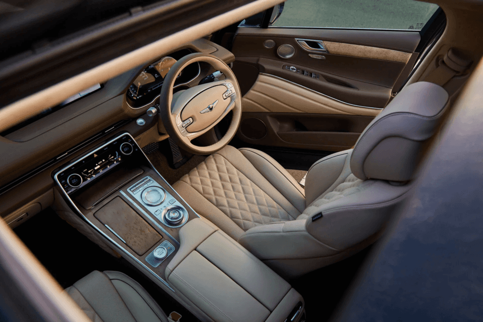 Nội thất Genesis GV80 2021