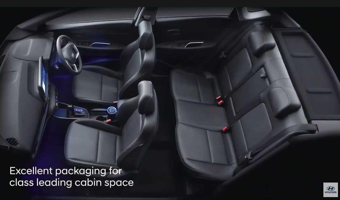 Nội thất Hyundai i20 2020