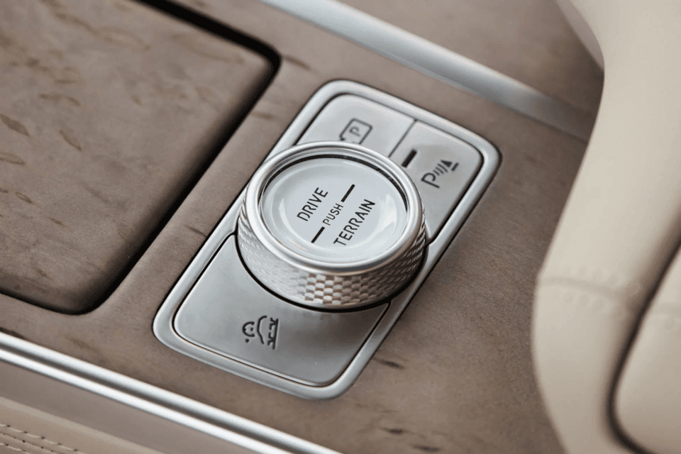 Nội thất Genesis GV80 2021