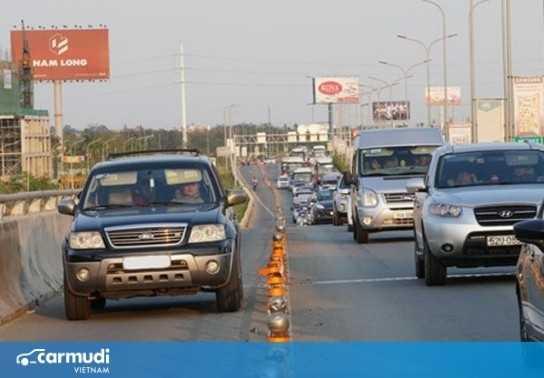 Tìm hiểu những lỗi vi phạm phổ biến khi điều khiển xe ô tô