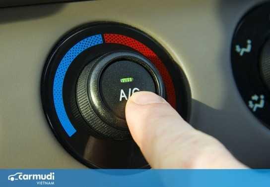 Các trường hợp nào nên tắt điều hòa xe ô tô?