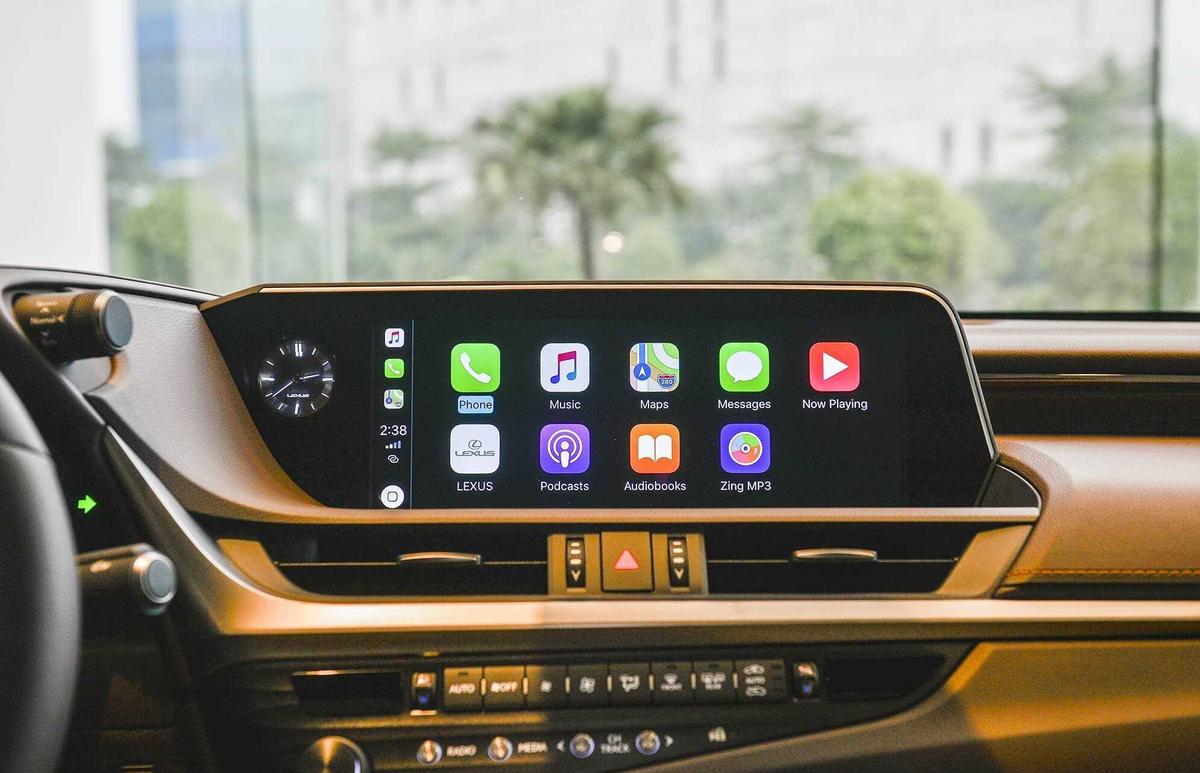 Nội thất Lexus ES 2021