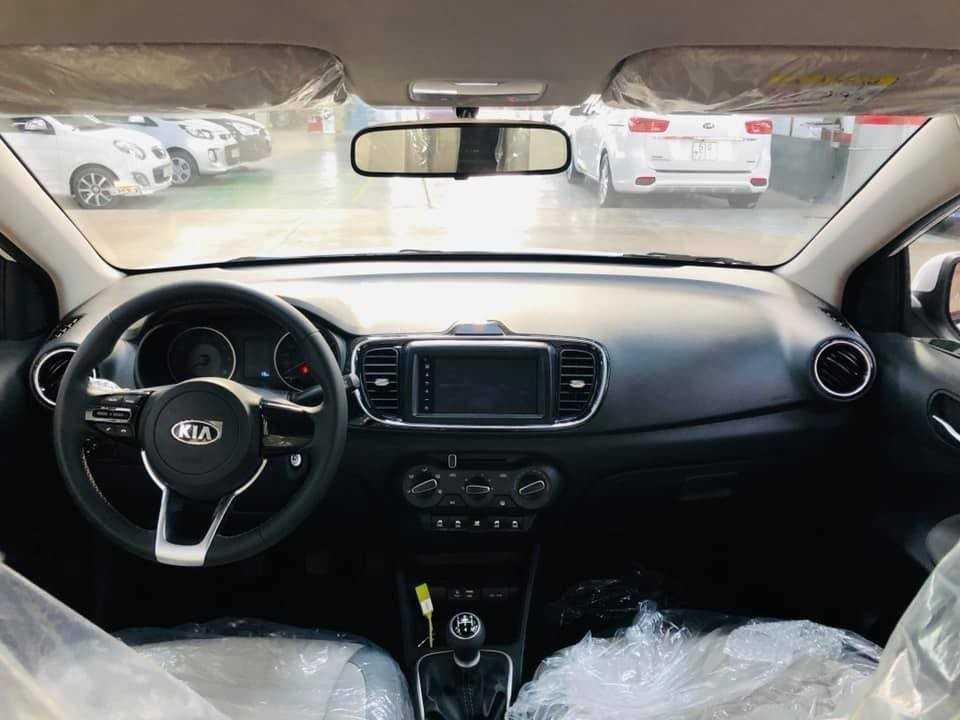 Nội thất Kia Soluto