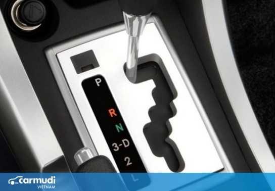 Sử dụng số D3, L, 2 trong hộp số tự động