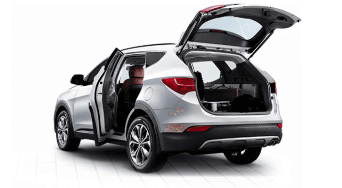 Cốp sau xe tố cáo những va chạm