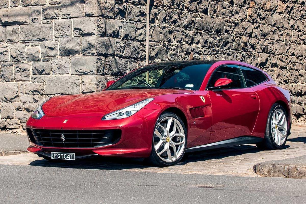 Ferrari GTC4 Lusso