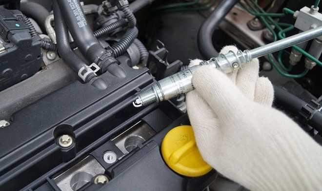 Những dấu hiệu cảnh báo động cơ ô tô đang yếu dần