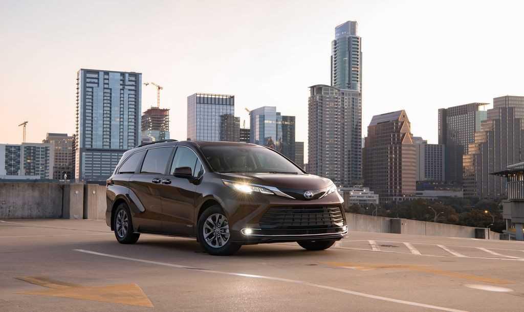 Toyota Sienna 2021