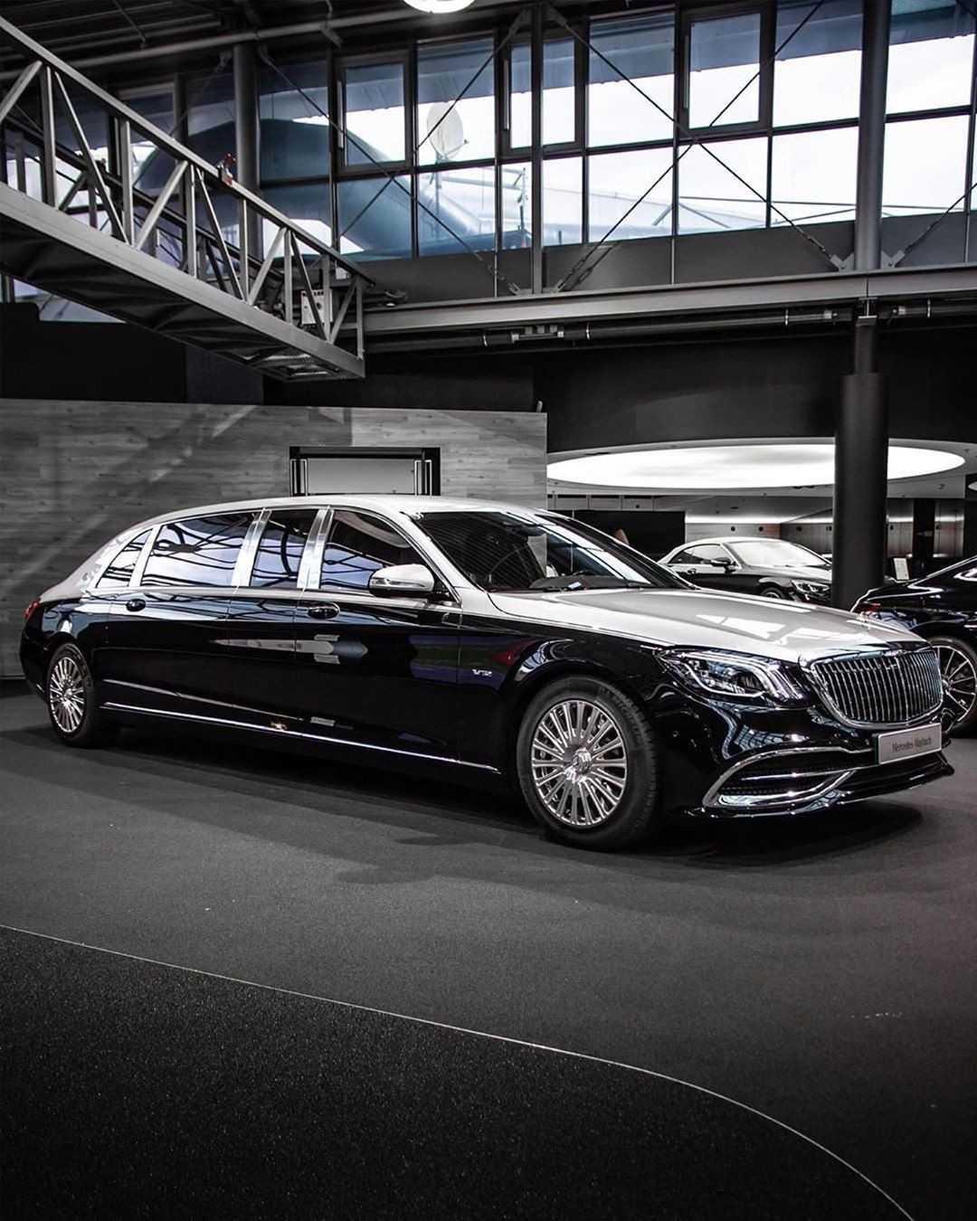 Mercedes-Maybach S650 Pullman