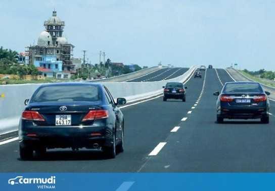 Những kỹ thuật căn làn đường và khoảng cách mà tài mới cần biết