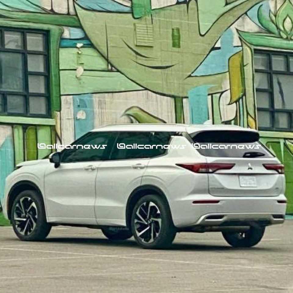 Mitsubishi Outlander 2021