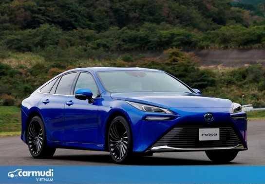 Toyota Mirai 2021 gây ấn tượng với khả năng chạy điện liên tục 850 km