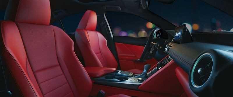 Lexus IS 2021