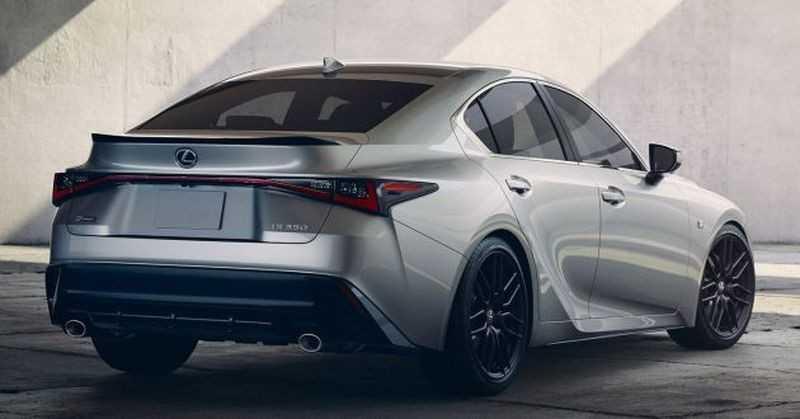 Lexus IS 2021