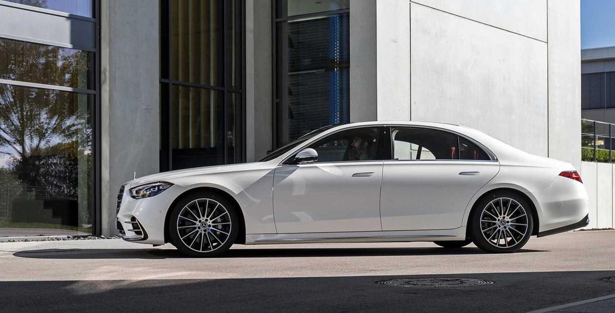 Mercedes-Benz S-Class 2021
