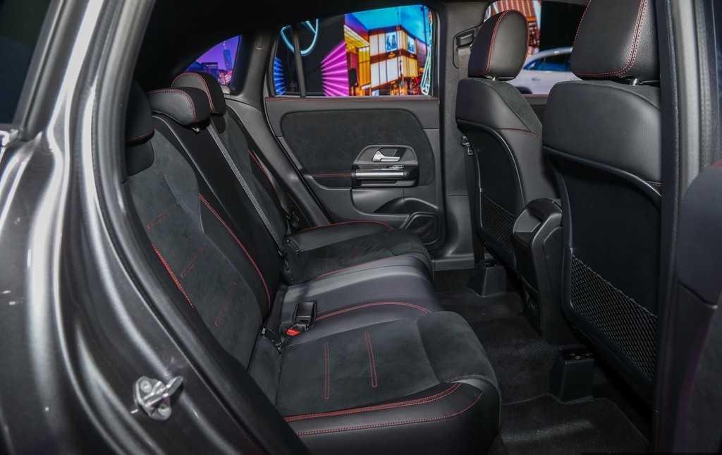 Mercedes-Benz GLA 2021